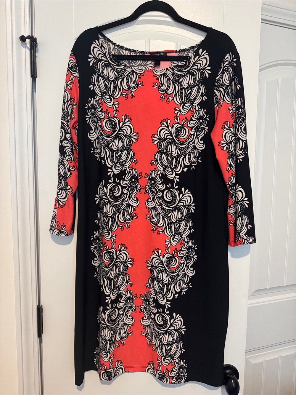 Forever  Coral & Black Floral-Print Long Sleeve Sheath Dress XL